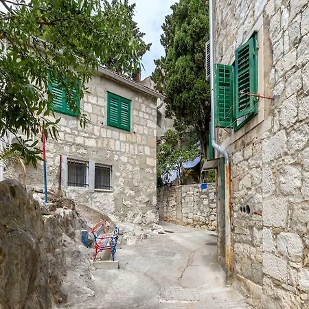 Apartment Bova *